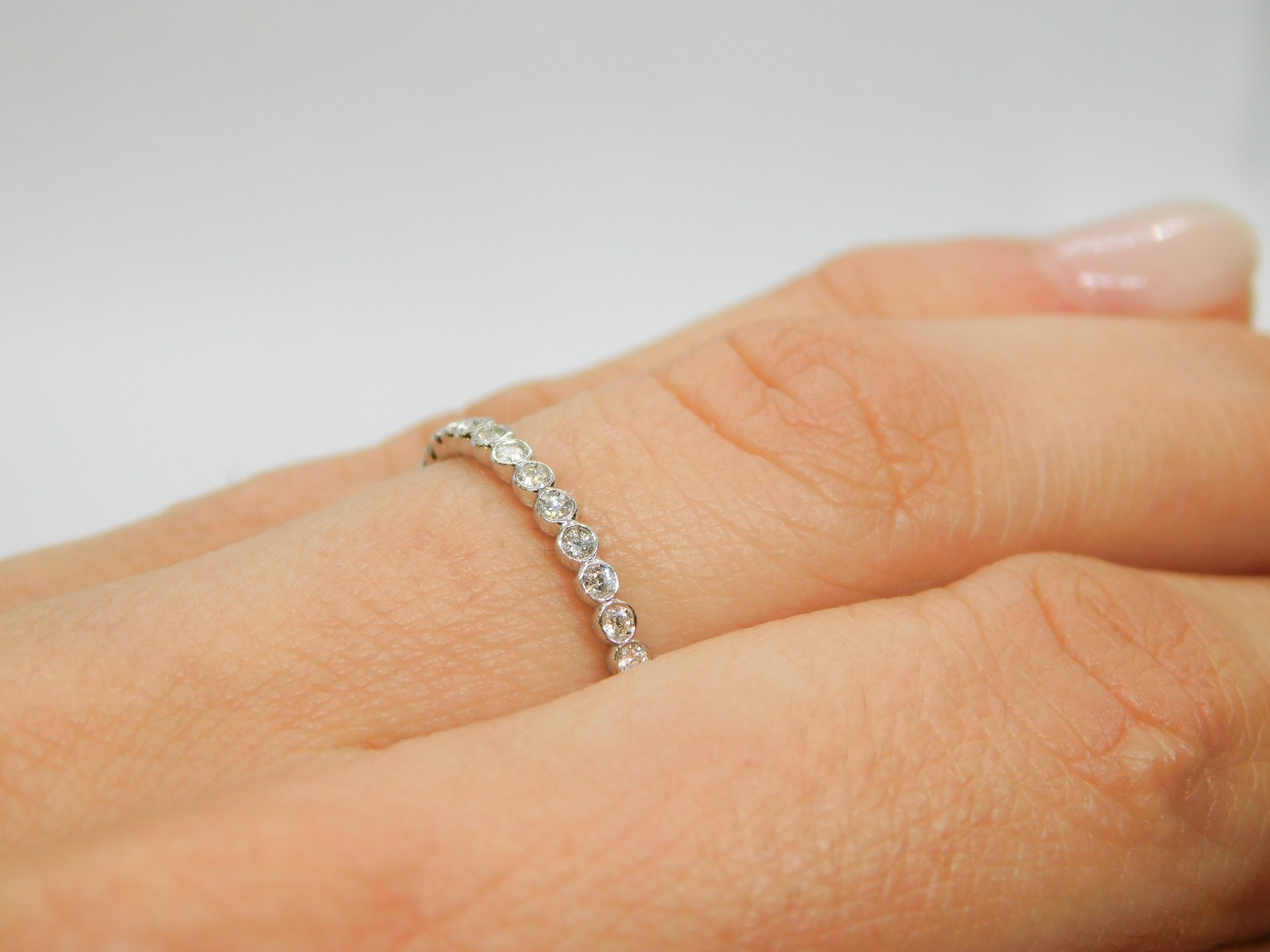 Fedina con diamanti Nicolini Atelier