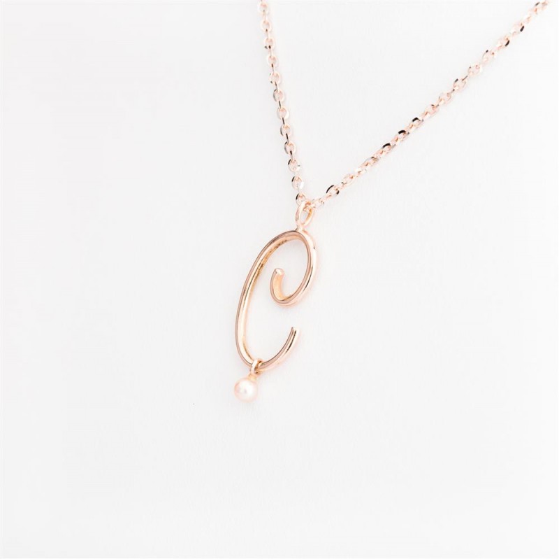 Nicolini Gioielli | Lettera alfabeto Iniziale C in oro rosa e perle. Made in Italy