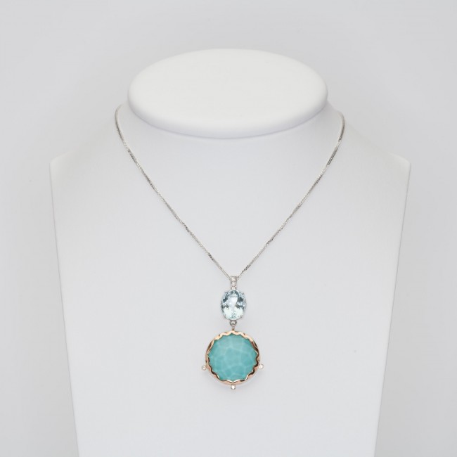 Charm in white gold and turquoise