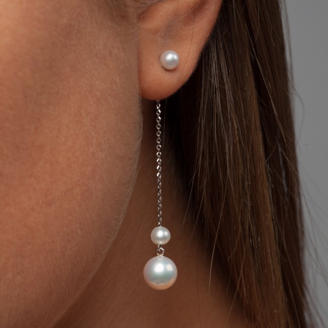 Pearl pendant earrings