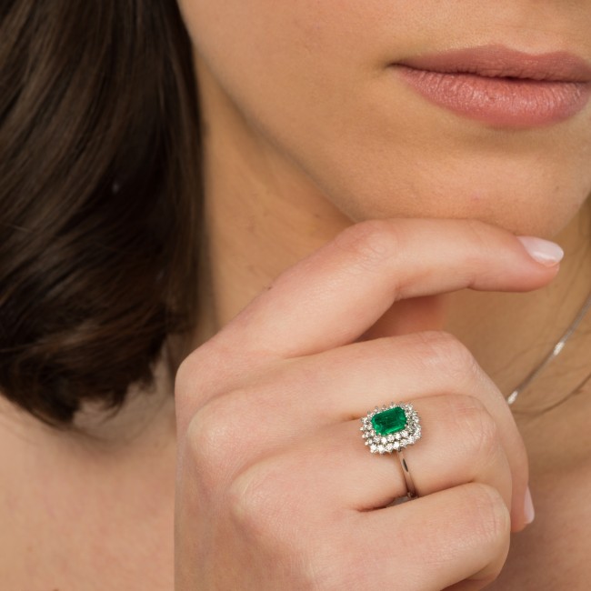 Emerald ring