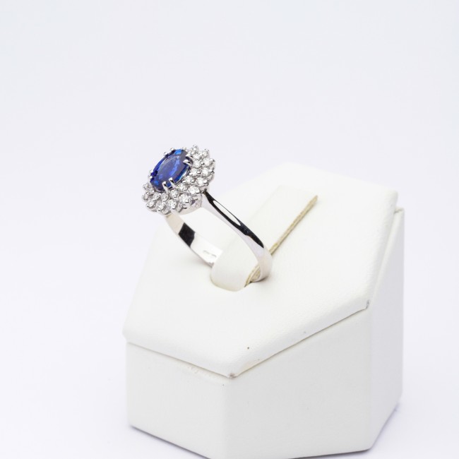 Sapphire ring