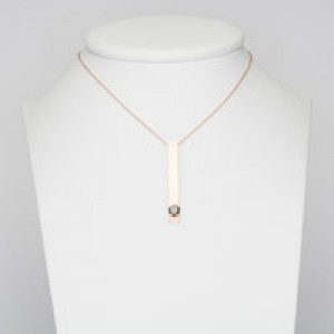 Charm in rose gold with black diamond