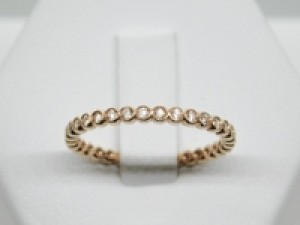 Rose gold ring with diamonds